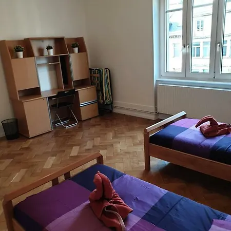 Centre Le 85, Superbe F5, 125m2, 5 Pieces Apartament