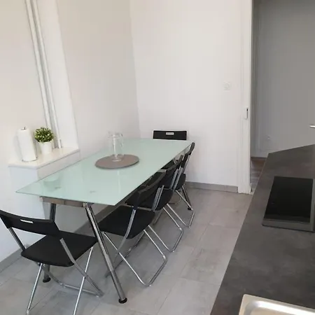 Centre Le 85, Superbe F5, 125m2, 5 Pieces * Strasburg